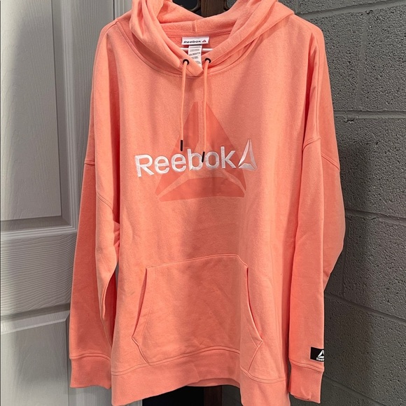 Reebok Sweaters - Reebok Peach Pullover Hoodie